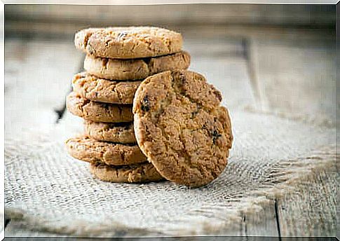 A stack of cookies