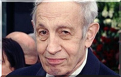 John Forbes Nash: biography of the wonderfully minded mathematician