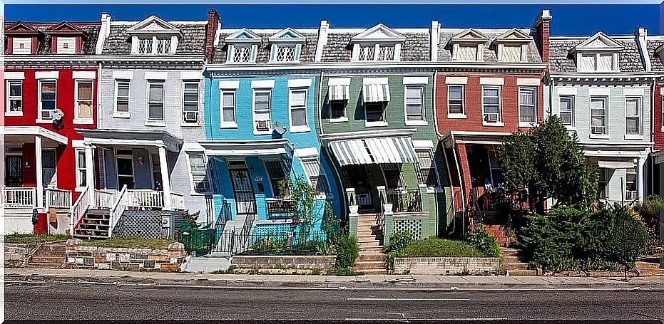 broken windows wealthy neighborhood