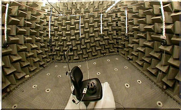 anechoic chamber